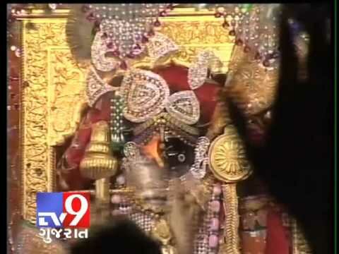 Tv9 Gujarat – Shringar Aarti in Dwarka temple – Janmashtmi Celebration